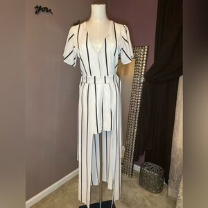 Elegant Striped Jumpsuit in Black and White